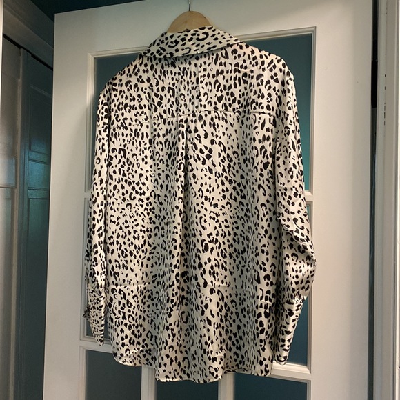 Silky feeling Zara top - Picture 5 of 5